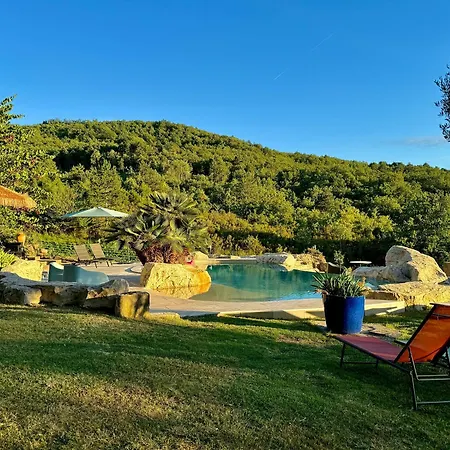 Hébergement de vacances Château De Tournou