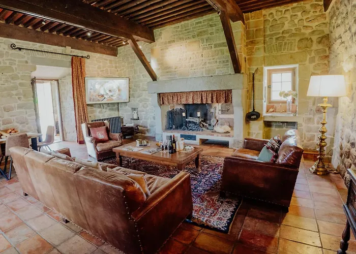 Château De Tournou Hébergement de vacances *